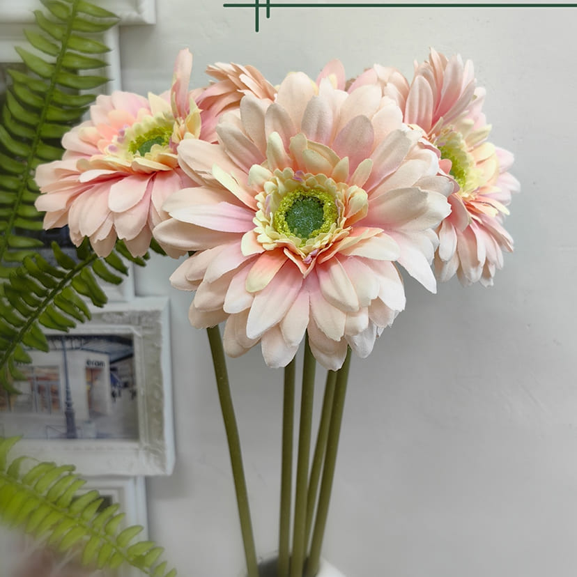 Искусственные цветы в Брянске | Цветок искусственный «Гербера», молочно-розовая, одиночный